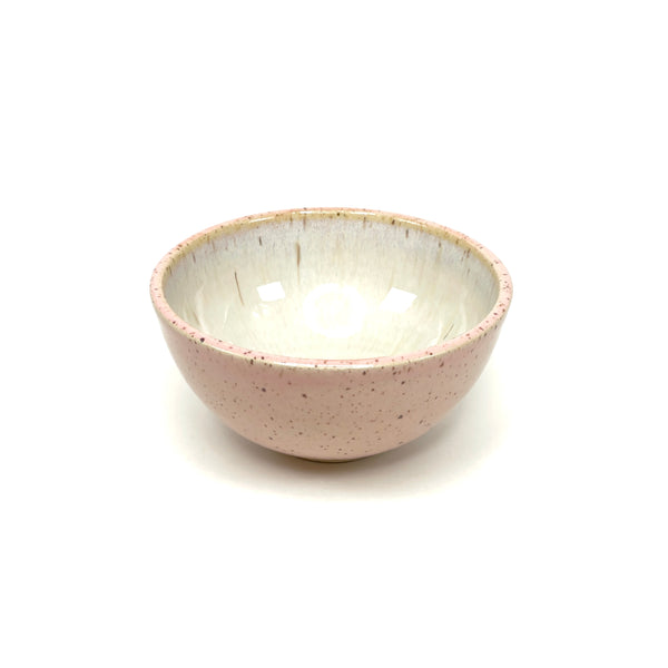 Cute lil' snack bowl 5