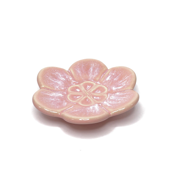 Cute lil' flower dish 1