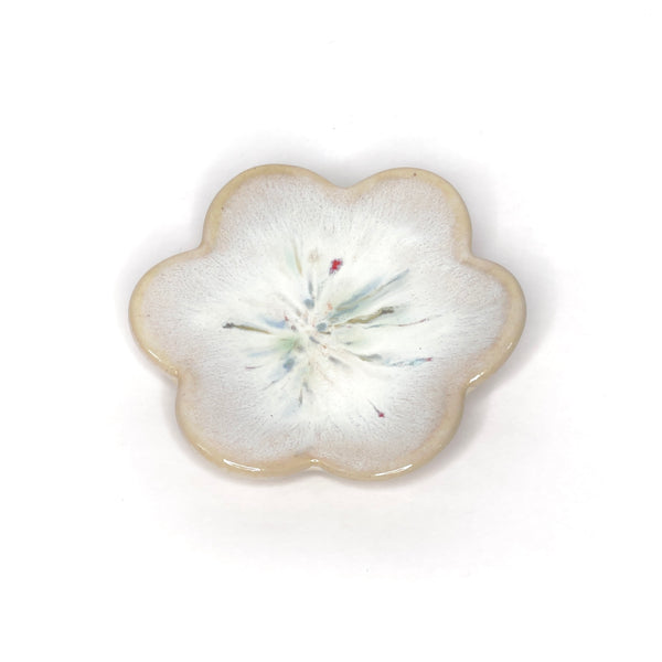 Cute lil' flower dish 2