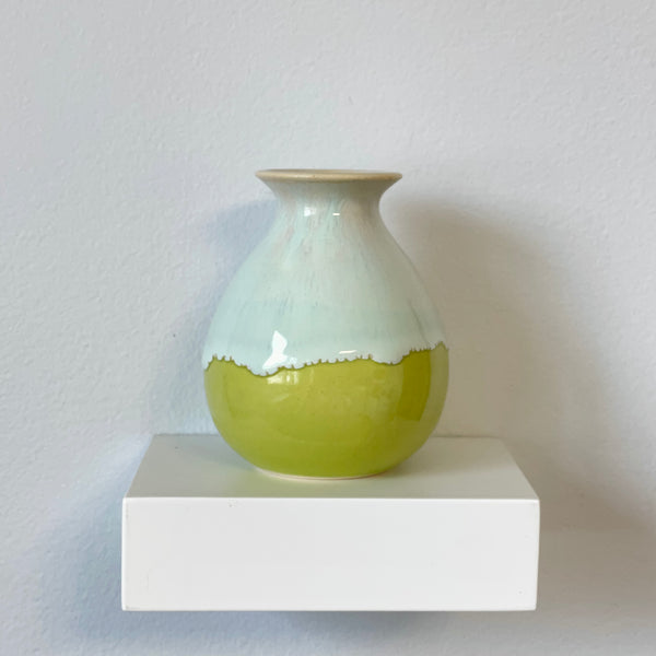 Tiny Vase 3