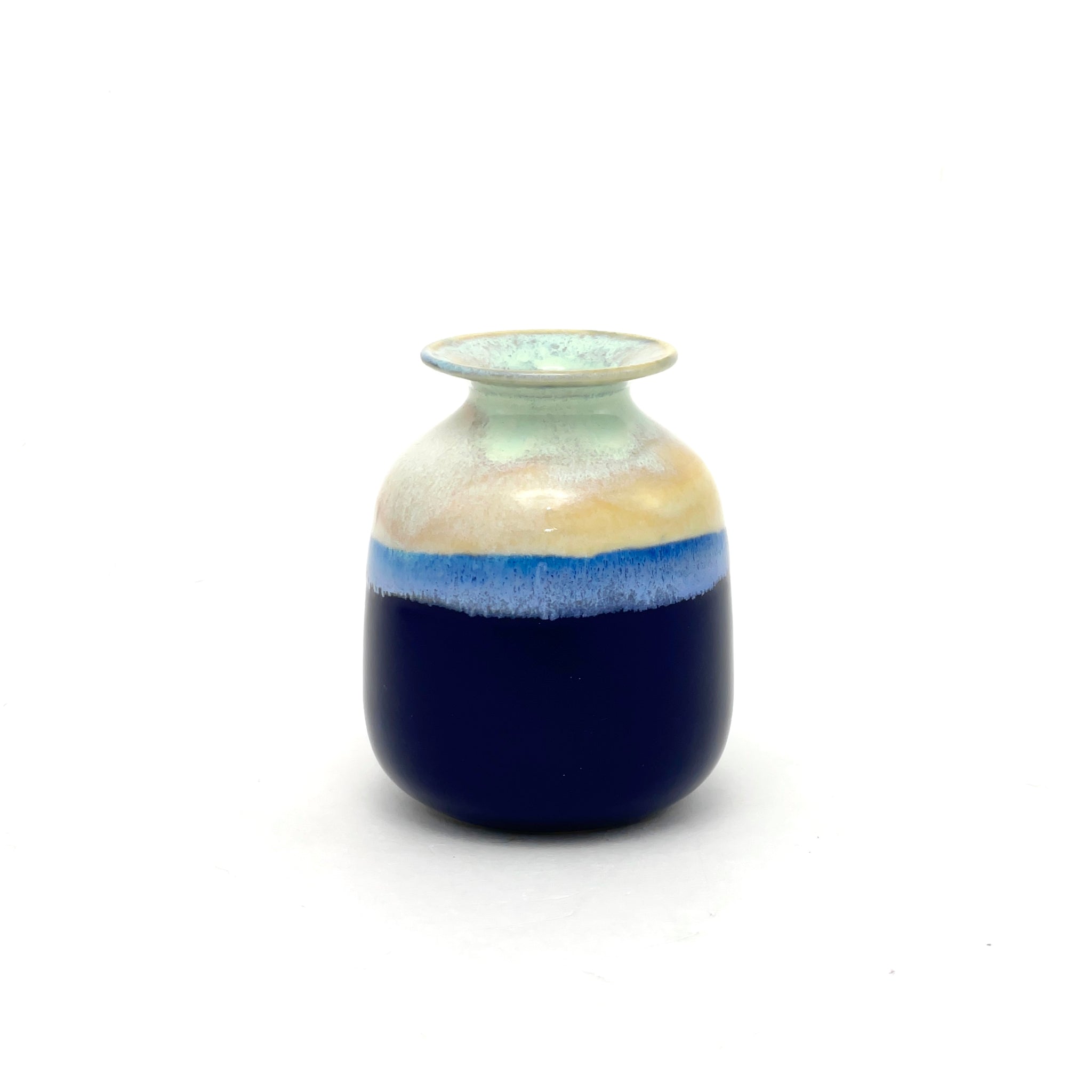 Tiny Vase 3